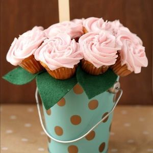 Meet your Posher, Siobahn